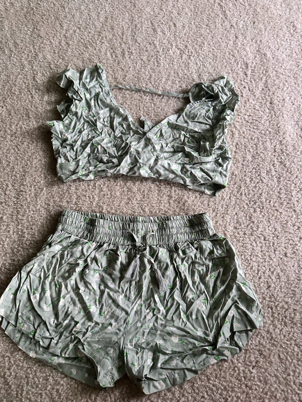 Women's Green Floral Jumpsuit Romper Set - Lightweight Summer Two-Piece